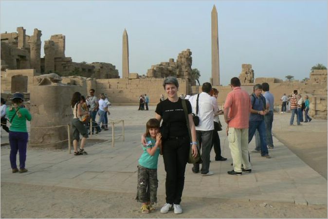 Loretta i  Milanka (Luxor)