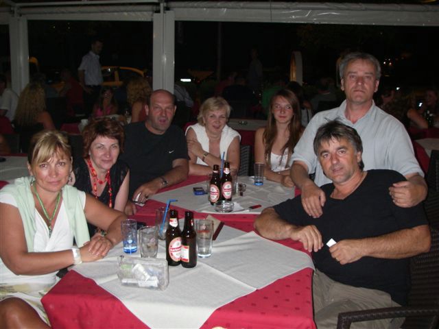 Prskale, Ombasici i Pasici