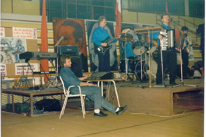 1988 - orkestar ORIJENT - Prosvjetna zabava u Dvorani Srednjoskolskog centra
