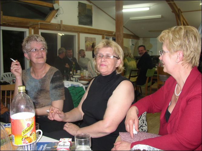 Edisa, Fahrija i Janja