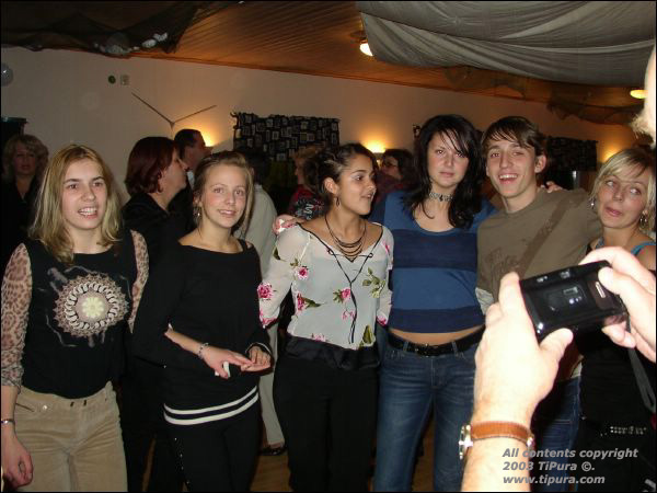 Lamia, Zelja, Ena, Ada, Fiki i Lana